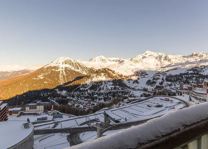 Rénové Et Fonctionnel · Pied Des Pistes · 4 Personnes - Fr-1-181-2609 *